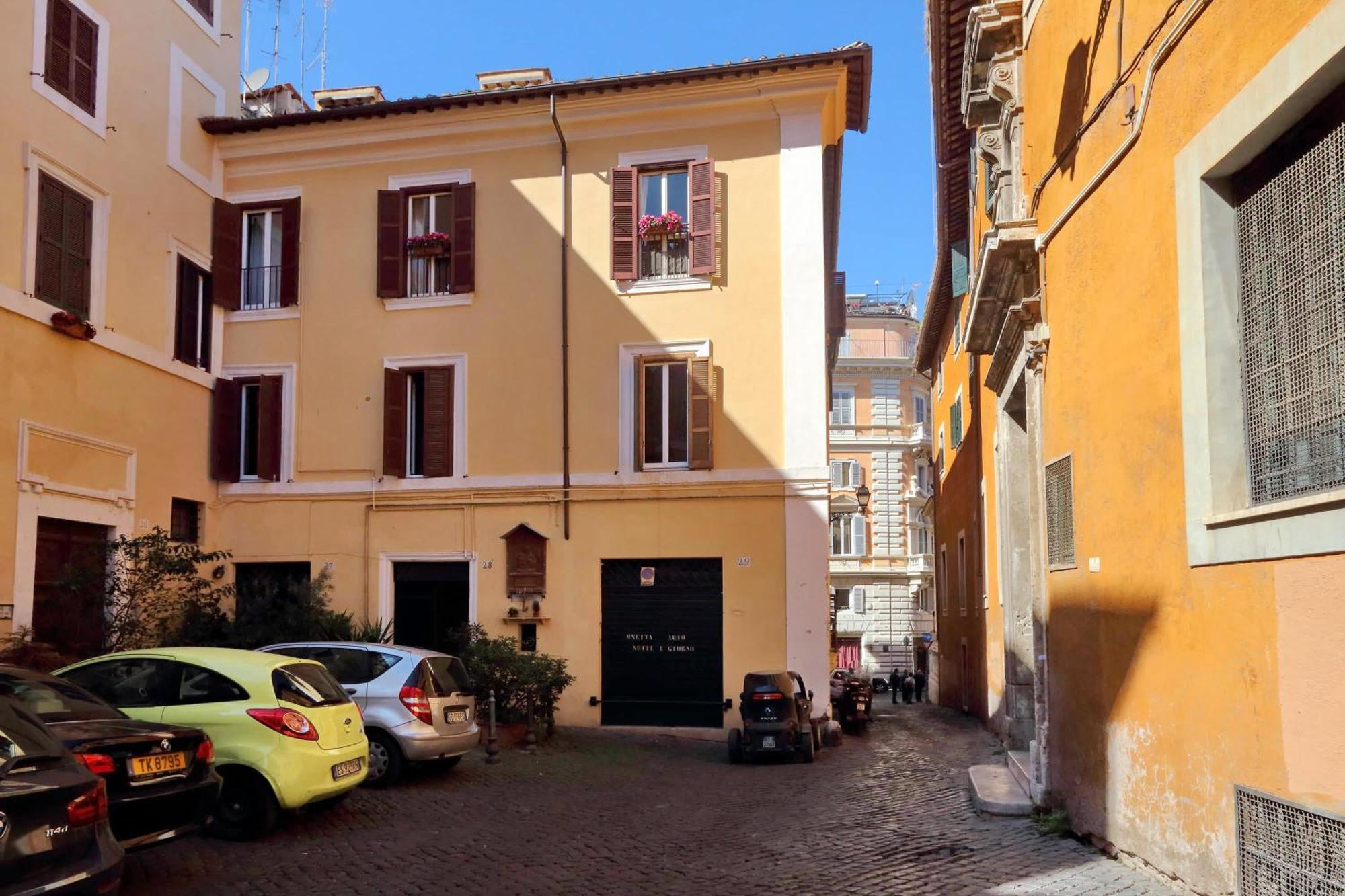 Pantheon Charming Attic | Romeloft Daire Dış mekan fotoğraf